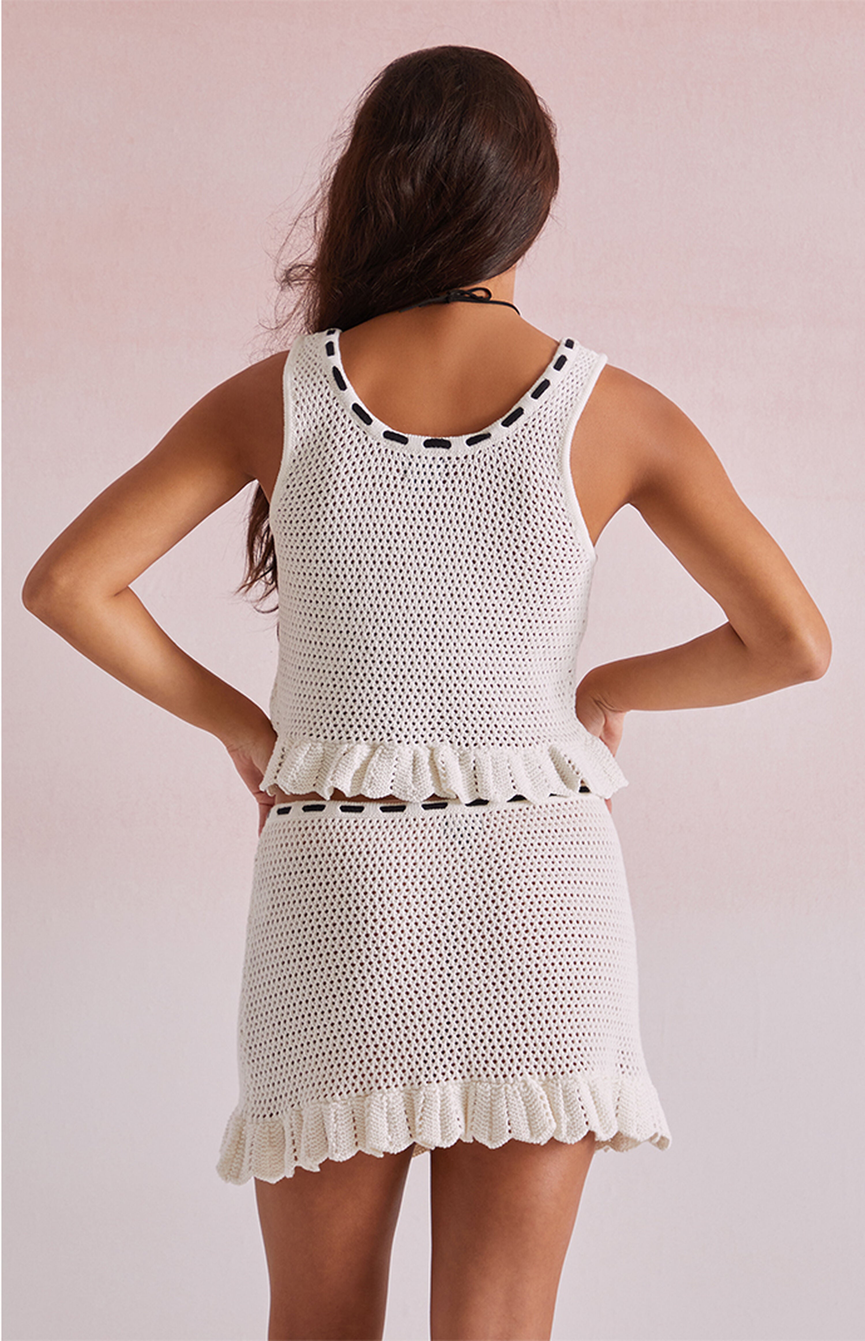 Crochet Contrast - Trim Tie - Front Crop Tank