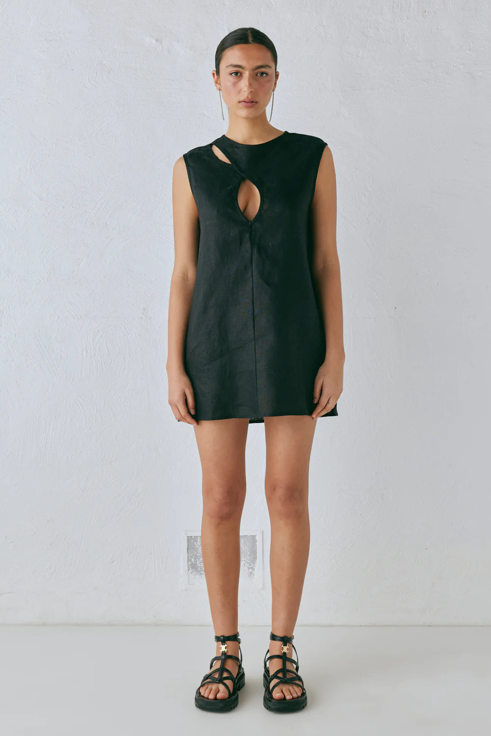 Sleeveless Hollow - out Short Dress