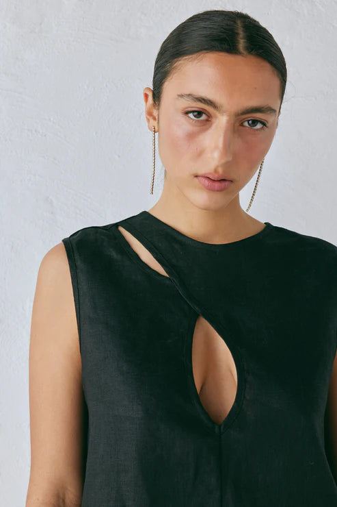 Sleeveless Hollow - out Short Dress