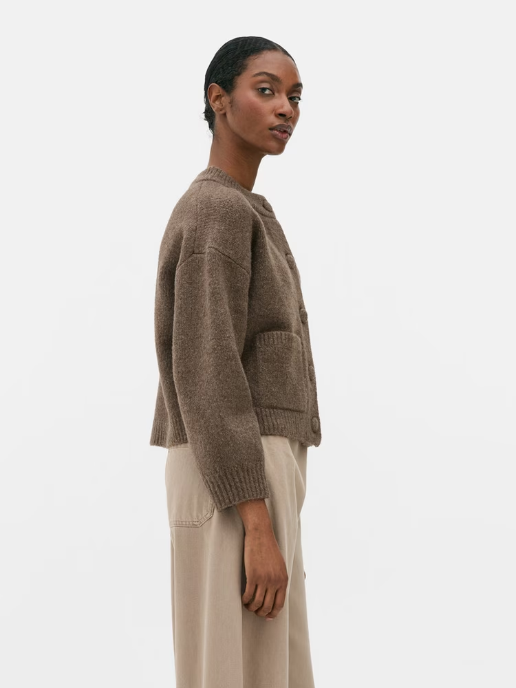Cropped Single - Breasted Knit Cardigan