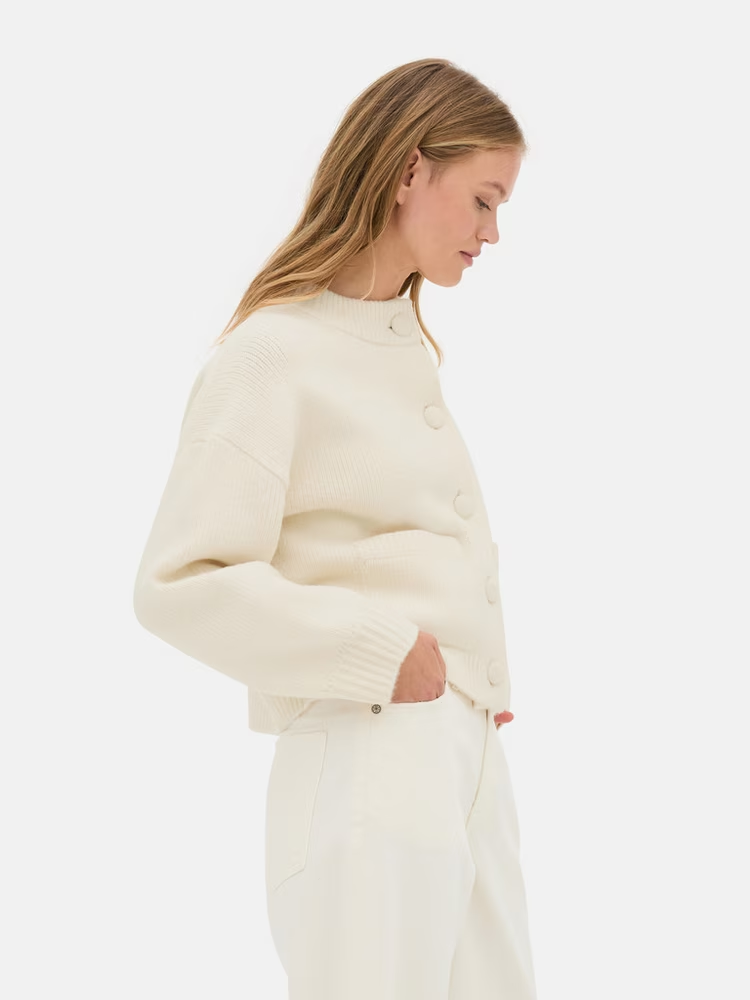 Cropped Single - Breasted Knit Cardigan