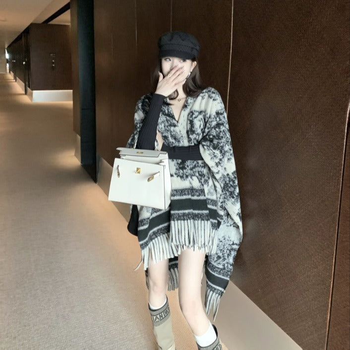 New Ink Painting Shawl High-End Travel Decoration Exterior Shawl Long Retro Cloak Tassel Cloak