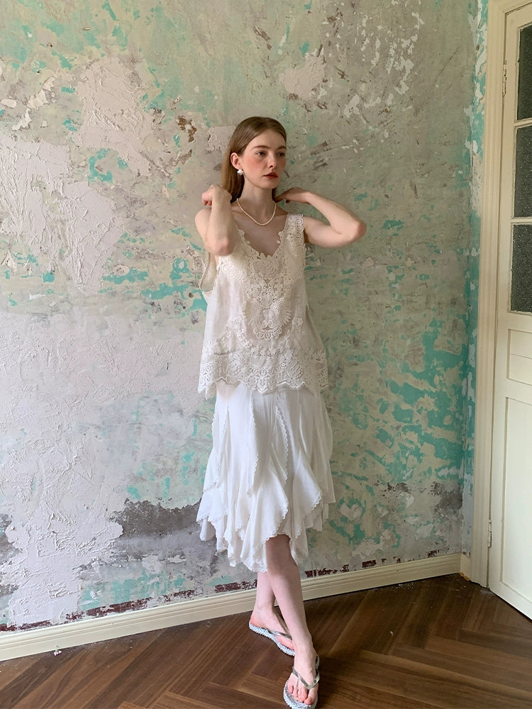 White Lace Sleeveless Vest